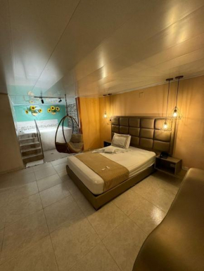 hotel atlantis luxury